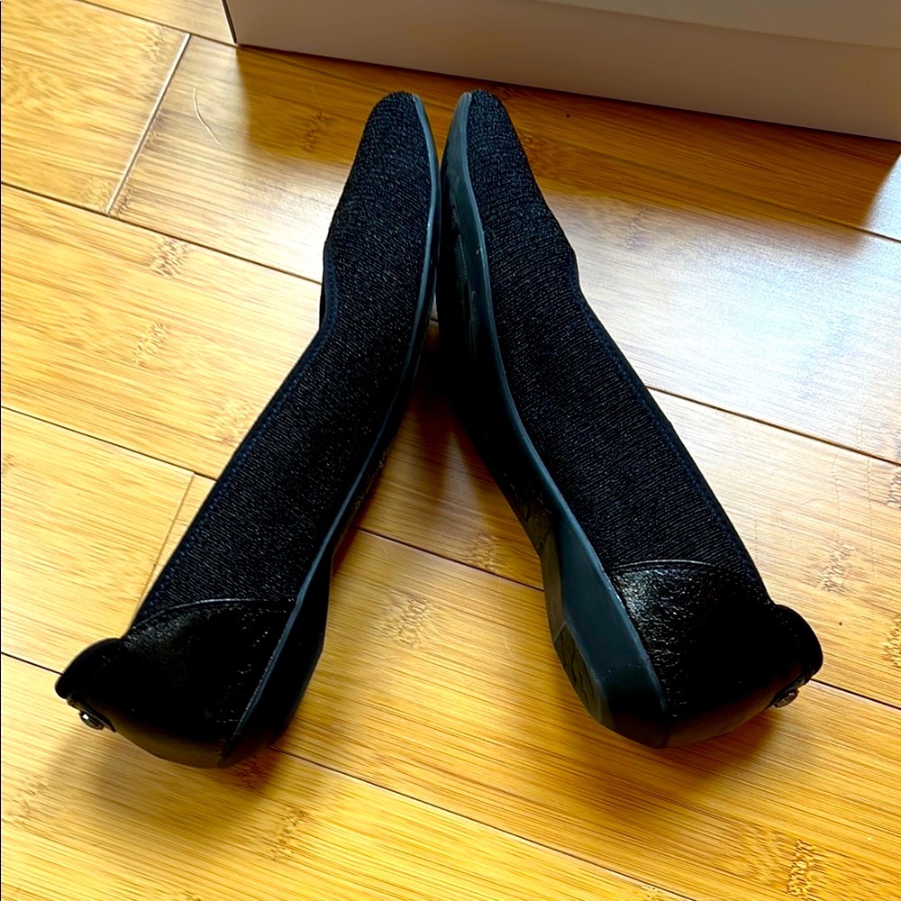 Anne Klein Sport Black Women's Flats - Picture 3 of 5